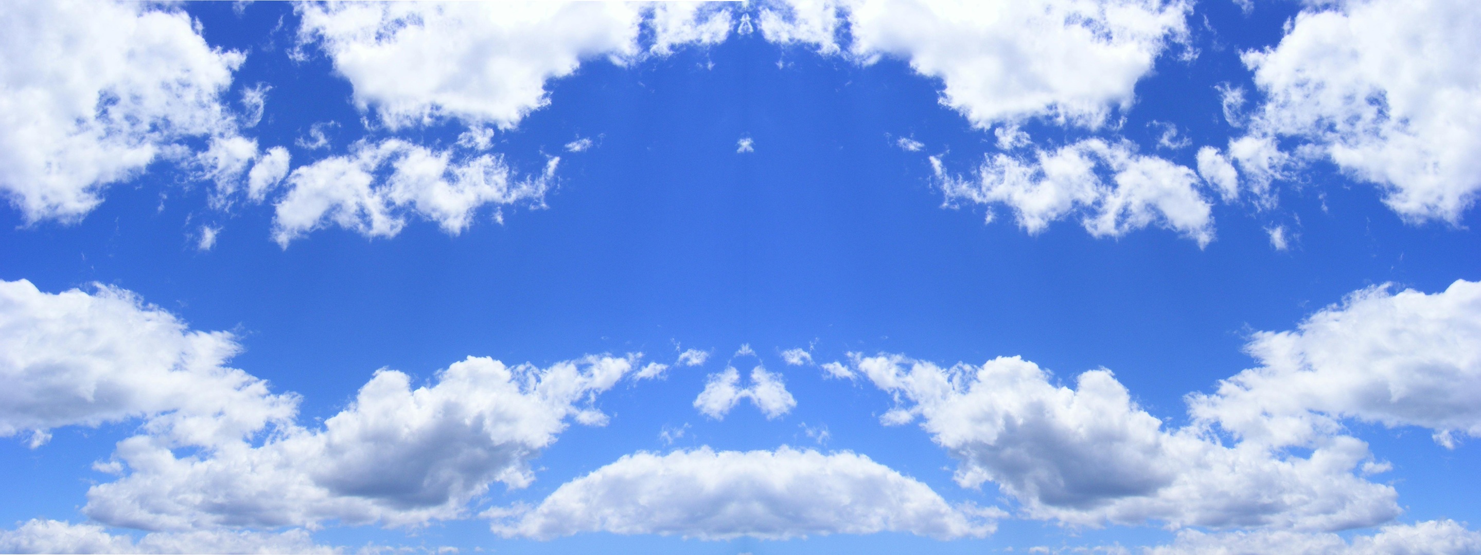 Голубое небо с облаками для фона квеста стратегии самой интересной и впечатляющей это что то новое такого еще небыло CORJS